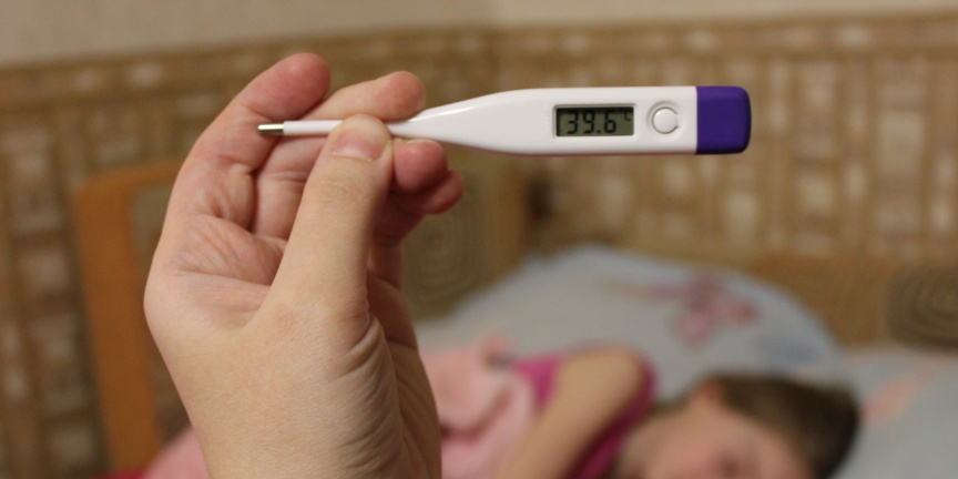 Как сбить высокую температуру у ребенка